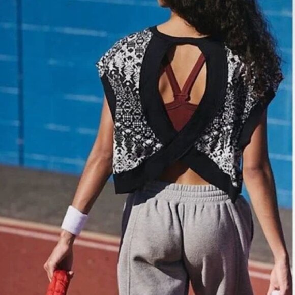 NWT Free People My Time Printed Tee in Black Geo Combo - Picture 3 of 5